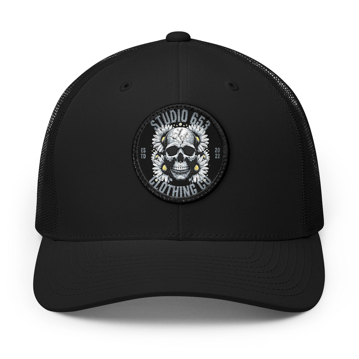 Skull Embroidered Vintage Snapback Hat - Studio 653