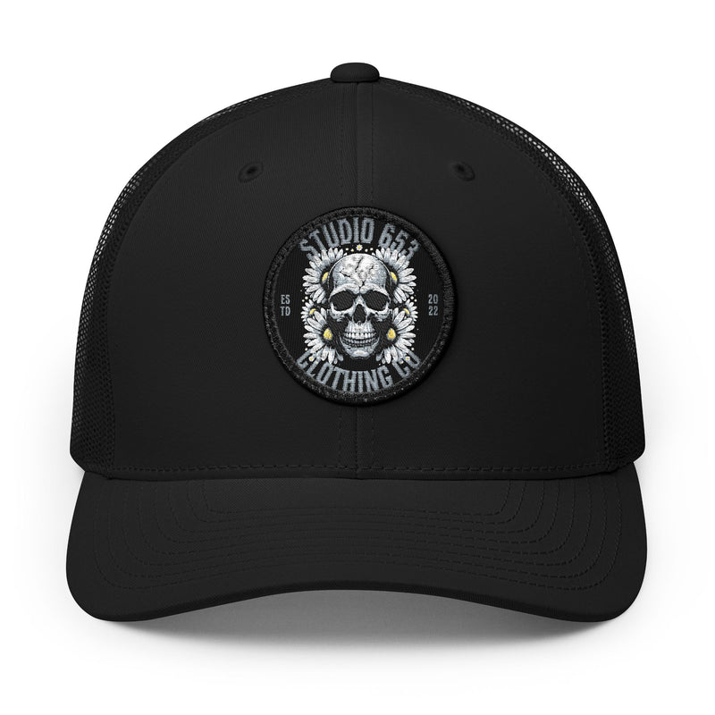 Skull Embroidered Vintage Snapback Hat - Studio 653