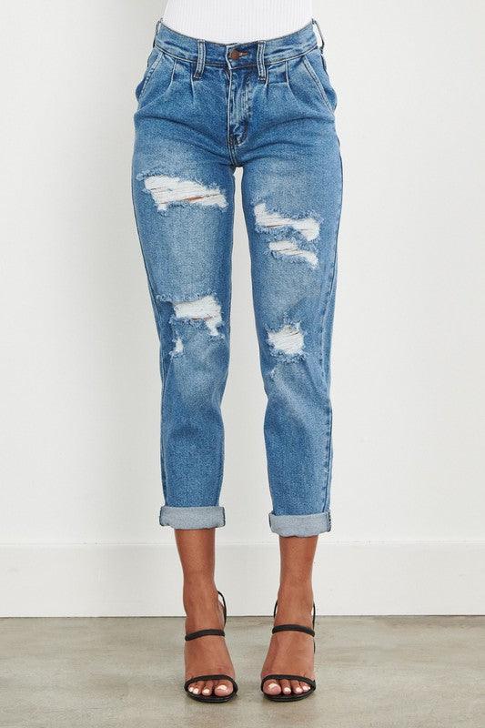 High-Waisted Boyfriend Jeans - Studio 653